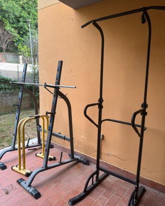 Attrezzatura palestra completa