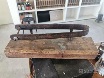 Morsa per affettare prosciutti vintage per collezz