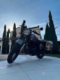 Royal Enfield Classic Reborn 350 2023 accessoriata