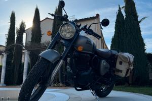 Royal Enfield Classic Reborn 350 2023 accessoriata