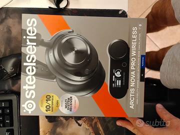 SteelSeries Arctis Nova Pro Wireless