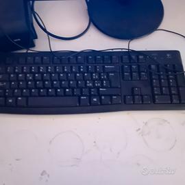 computer completo di accessori