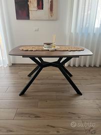 Tavolo allungabile pranzo/soggiorno