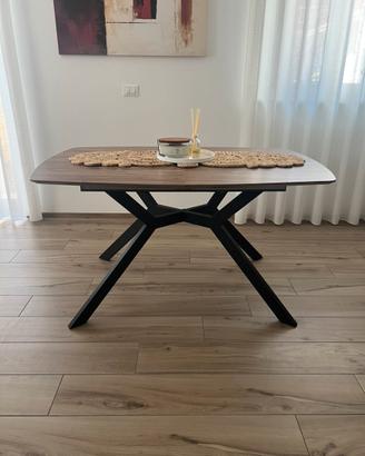 Tavolo allungabile pranzo/soggiorno