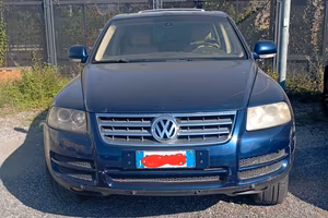 Volkswagen touareg 2.5  TDI