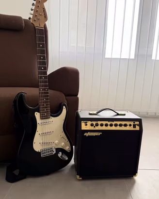 Kit Chitarra Elettrica Roytek Stratocaster nera