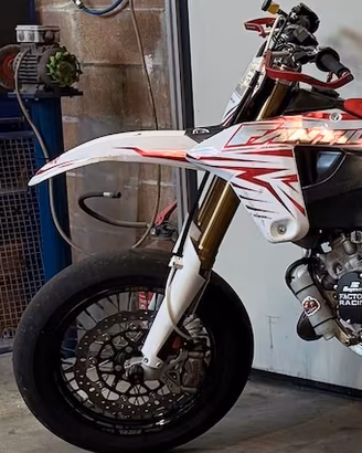 AVATRENO MOTARD