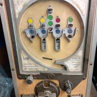 vecchio distributore 