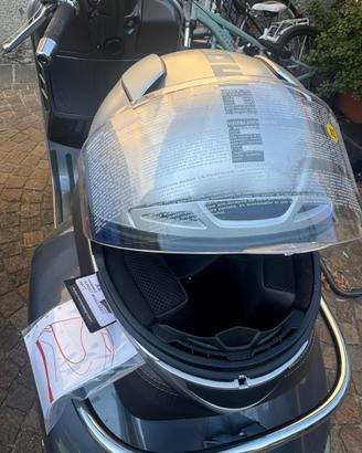 Casco Momo Design