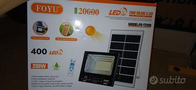 Pannello solare 200W mai utilizzato
