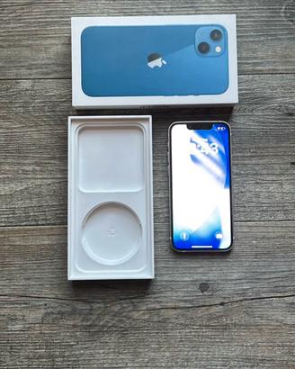 iphone 13 mini col 67% di batteria bianco