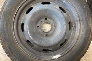Pneumatici invernali Bridgestone 185/65 R15