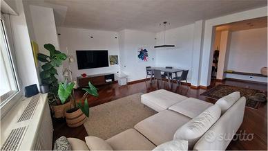 GRIES ALTA: ATTICO PRESTIGIOSO ED ESCLUSIVO