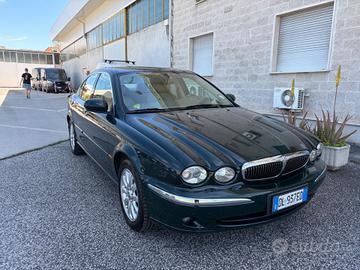 Jaguar X-Type 2.5 V6 24V cat Executive