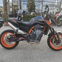KTM 890 Duke R - 2023