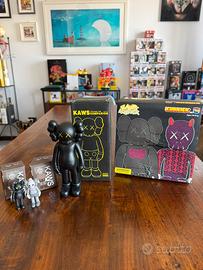 Kaws collezione 4 articoli Kubrick Medicom Toy