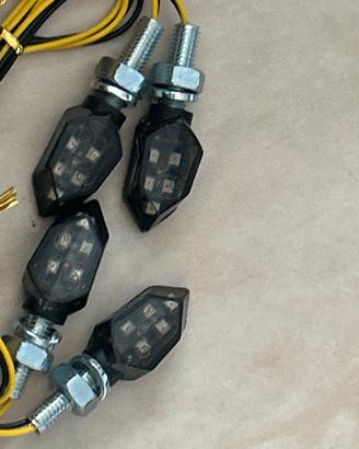 Frecce aftermarket per moto e scooter