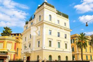 Palazzo / Stabile di 1654 m² a Roma