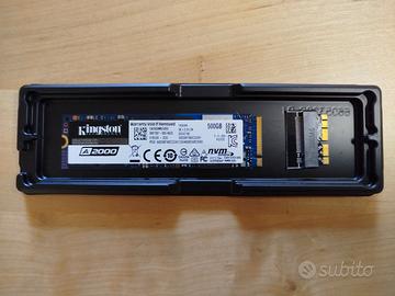 SSD Kingston A2000 500GB NVMe + adattatore MacBook