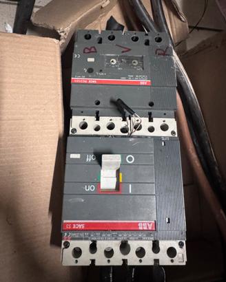 Magneto termico 60 kw interruttore scatolato