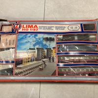 Treno Lima Stazione Lavaggio