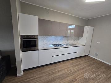 cucina l.366 cm completa di elettrodomestici MK 