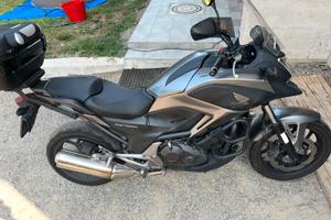 Honda ncx 750