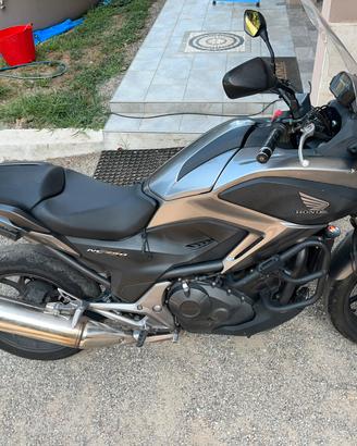 Honda ncx 750