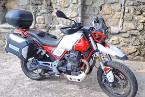 MOTO GUZZI V85TT