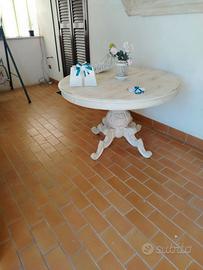 TAVOLO TONDO SHABBY ALLUNGABILE 
