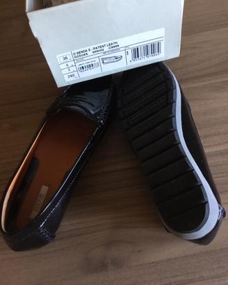 Scarpe Geox  vernice.