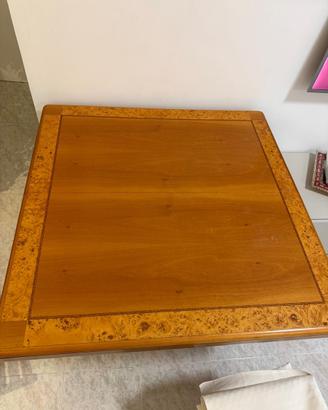 Tavolo in legno