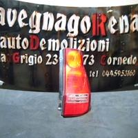 Fanale posteriore sx hyundai matrix 2001-2005