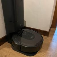 iRobot Roomba i7+