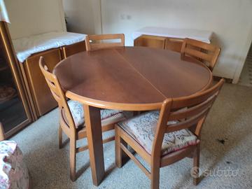 tavolo allungabile, 4 sedie e mobili (tinello)