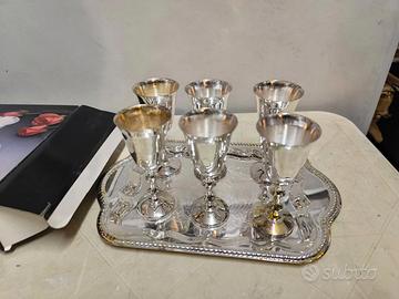 Set vassoio con bicchierini in silver