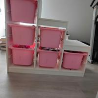 Mobile IKEA TROFAST con 6 contenitori rosa