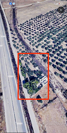 Piccolo terreno con fabbricato