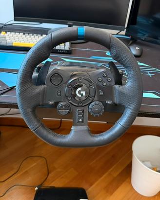 Logitech G923 TrueForce Pari al Nuovo