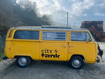 Volkswagen T2 camper