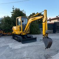 E256 - ESCAVATORE KOMATSU PC30 R8