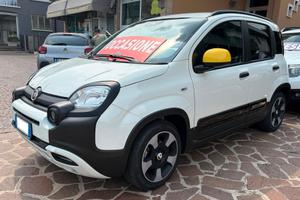 Fiat Panda Cross 1.0 Pandina FireFly S&S Hybrid