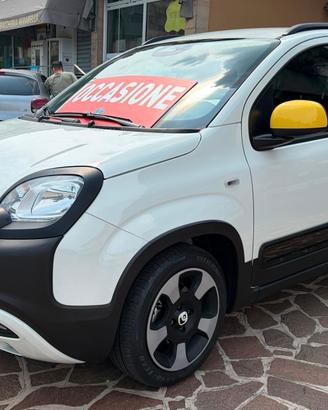 Fiat Panda Cross 1.0 Pandina FireFly S&S Hybrid