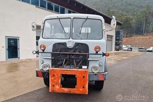 Autocarro FIAT 639N3 4X4 Trilaterale ISI perfetta