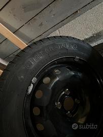 Gomme invernali i185/65/R15 88T con cerchi