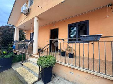 PORZIONE DI BIFAMILIARE A RENDE