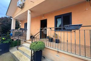 PORZIONE DI BIFAMILIARE A RENDE