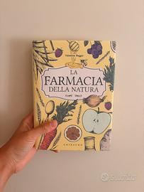 La farmacia della natura libro