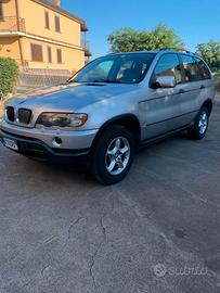 BMW X5 E53 del 2002 Diesel cambio automatico