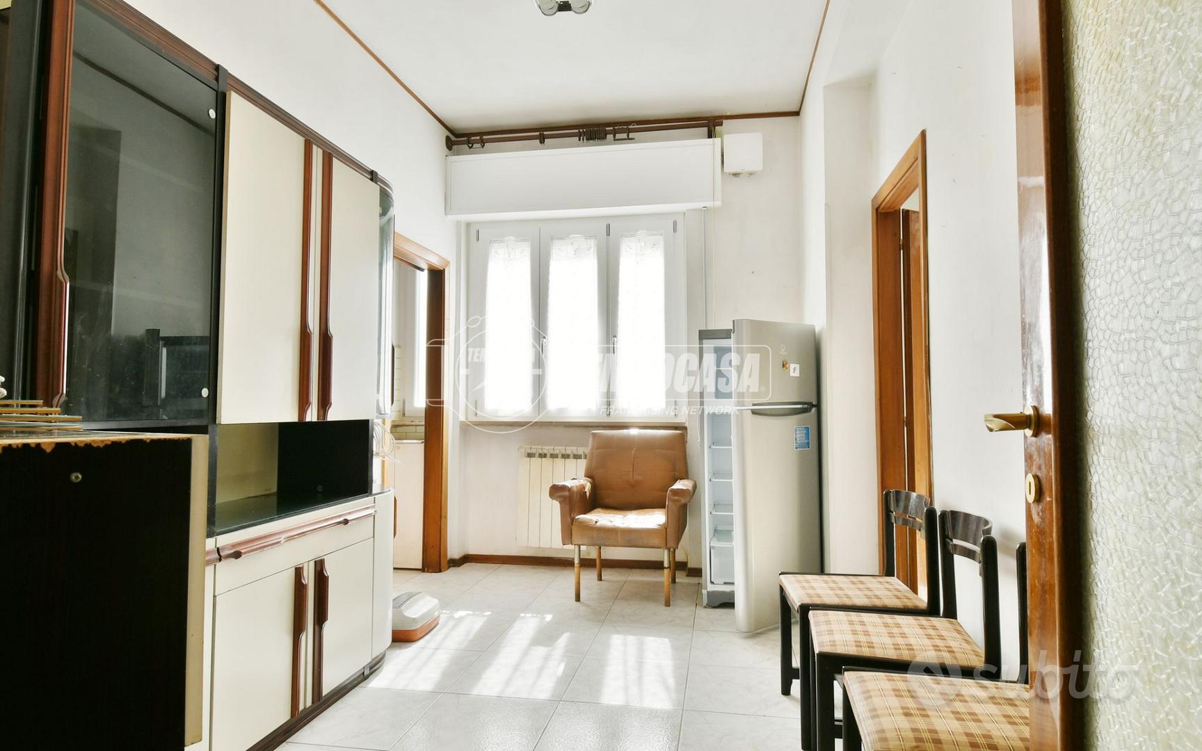 Apartment in Ascoli Piceno, Santi Filippo e Giacomo - Vista 6